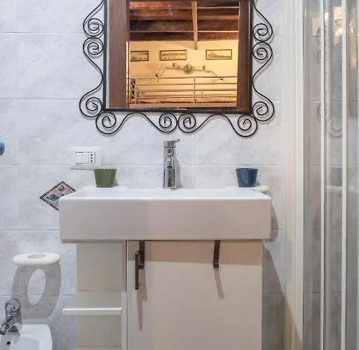 Nicolaiano Howme アパート